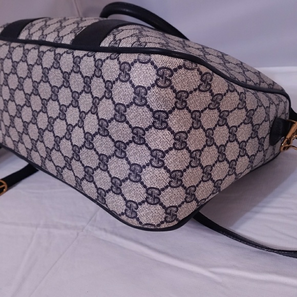 Authentic Gucci GG Supreme Canvas Bag Vintage - Picture 2 of 8